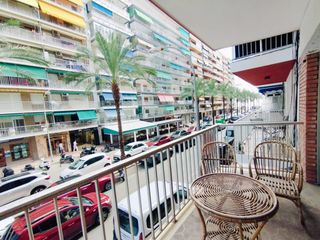 Appartamento  Avinguda blasco ibáñez. Piso para reformar en cullera.