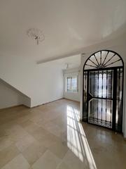 Casa  Calle soleá. ¡oportunidad en coria del río! casa en zona colegio manuel gómez