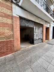 Lloguer Local Comercial  Calle castilla. Local en alquiler en pleno centro de triana – calle castilla, se