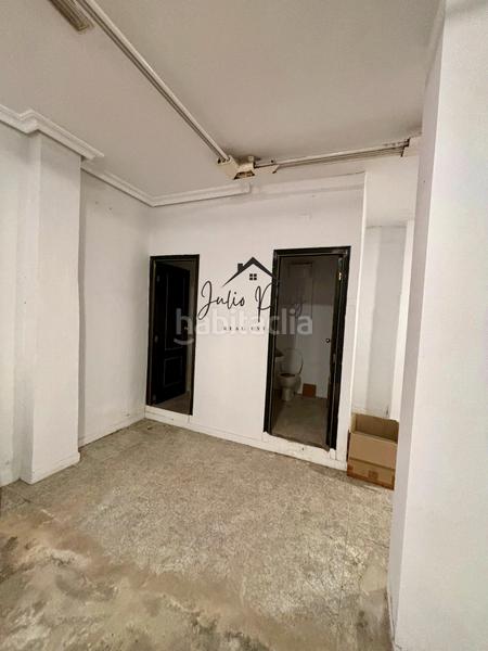 Foto 069c904f-fd4a-4011-b193-ffcc0a944373. Alquiler local comercial local en alquiler en pleno centro de triana – calle castilla, en Sevilla