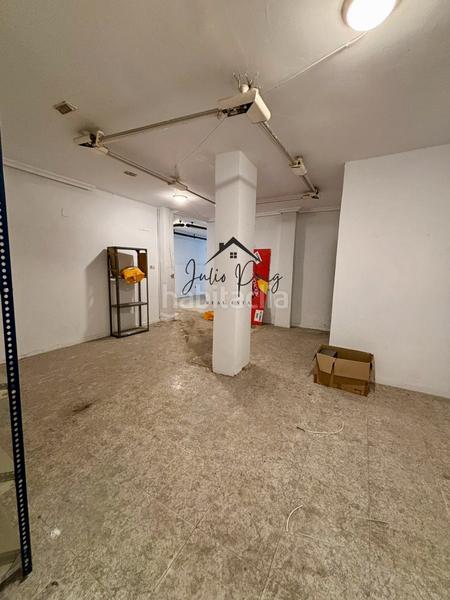 Foto 19bca905-2169-4d87-99eb-3aeb3aeda16a. Alquiler local comercial local en alquiler en pleno centro de triana – calle castilla, en Sevilla