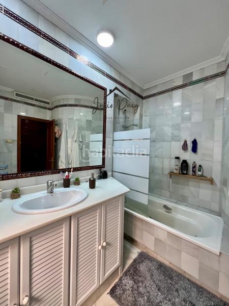 Foto c0d5e262-5a91-40e1-ade5-5876f4b00da1. Casa a Puebla del Río (La)