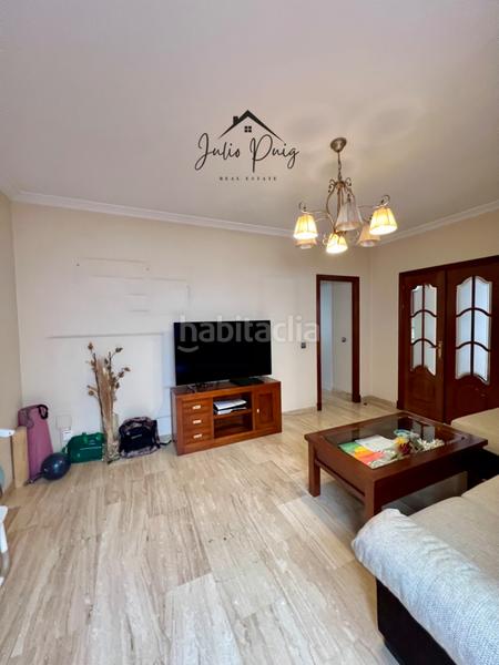 Foto 3c3aad1c-4e7f-4ba3-98c8-3b984d036357. Haus mit parking in Coria del Río