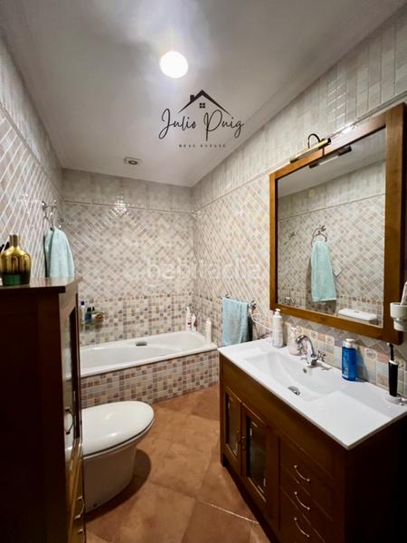 Foto a64182d4-b56b-4066-ab8a-63f7d1f24dda. Haus mit parking in Coria del Río