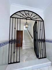 Haus in Coria del Río. ¡oportunidad única en coria del río, junto a la plaza de la sole