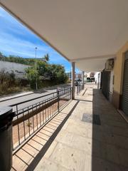 Local commercial à Coria del Río. ¡local listo para tu negocio en coria del río!