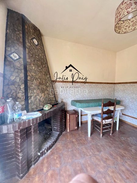 Foto 23f8d515-e8e7-48a4-94d6-da4821b932d8. Casa amb xemeneia a Puebla del Río (La)