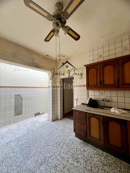 Foto 44d6a0f7-eb3e-4428-8c44-971451a11c18. Casa amb xemeneia a Puebla del Río (La)