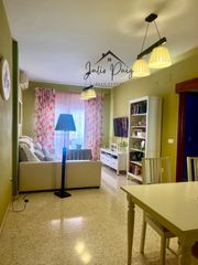 Pis a Coria del Río. ¡fantástica oportunidad junto al paseo fluvial!