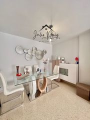 Semi detached house in Coria del Río. ¡estupendo chalet adosado en coria del rio!