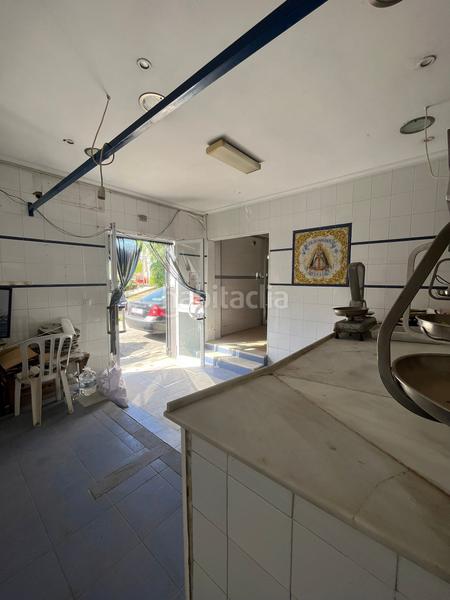 Foto c28a47f5-6ea5-4e98-a7a2-7ddbfc3ce0be. Local comercial local en bonanza, en Coria del Río