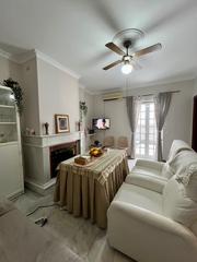Casa  Calle tona. Oportunidad única en zona familiar