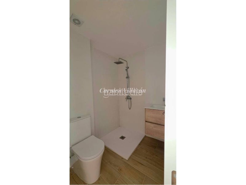 Foto c63ab3dd-6488-42a1-9983-b0f935f63125. Casa adossada a El Cotillo Oliva (La)