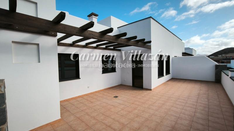 Foto 36015ae6-cc07-4156-92ad-c69867569241. Pis 68m<sup>2</sup> a calle alcaudón 12 a Corralejo Oliva (La)