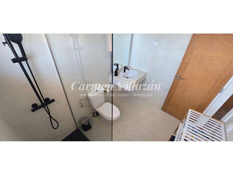 Foto 03537da7-d8c1-43b1-9e25-1d250de42668. Tríplex amb aparcament piscina a Caleta de Fuste Antigua