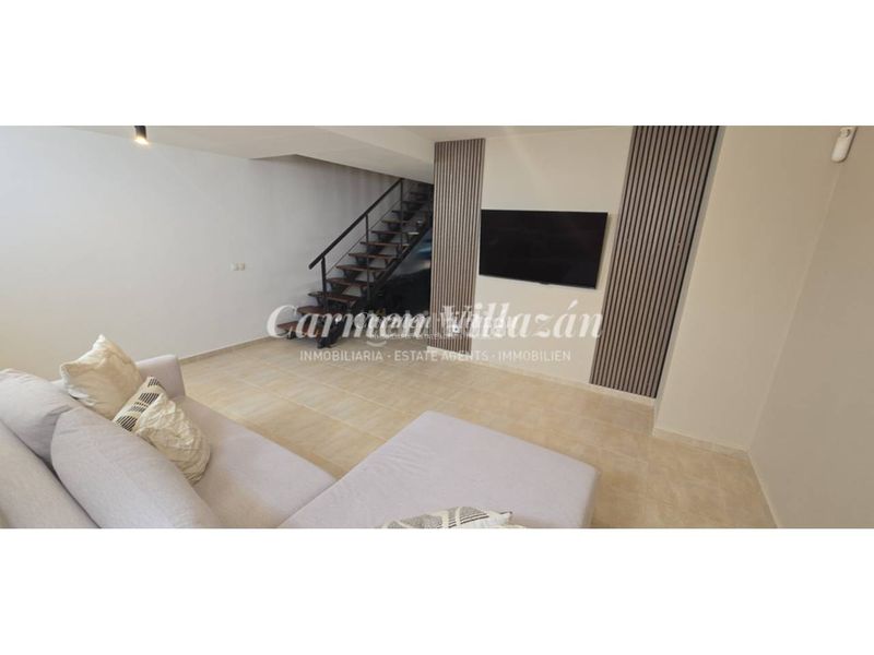 Foto 7276bf2d-764b-45a5-9d1f-7dce4560041b. Tríplex amb aparcament piscina a Caleta de Fuste Antigua