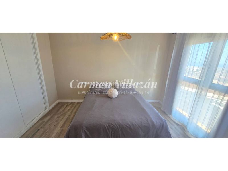 Foto e2ff3934-6b09-46b2-a804-b185736a7256. Tríplex amb aparcament piscina a Caleta de Fuste Antigua