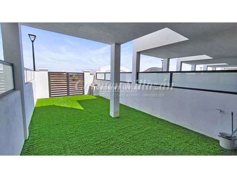 Foto b5c62614-b5f7-4d63-9436-12312f7953bf. Casa a schiera in La Oliva pueblo Oliva (La)