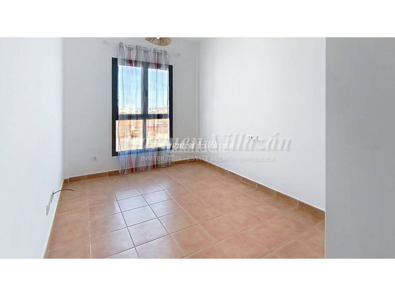 Foto c8b8fab9-c520-4235-a88e-315b9d2b7c9e. Casa a schiera in La Oliva pueblo Oliva (La)
