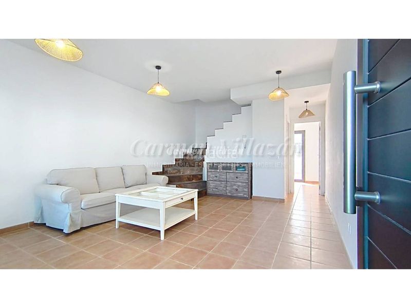 Foto fe5e89cc-92d3-4f3a-8b6f-66eb85b1ed67. Casa a schiera in La Oliva pueblo Oliva (La)
