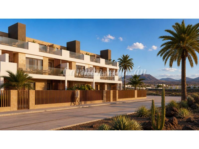 Foto 6b616f6b-873c-4147-ae97-61354d03b396. Apartament amb aparcament piscina a Corralejo Oliva (La)