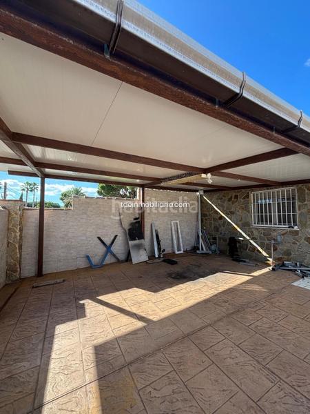 Foto 18c6b2f0-6dff-4555-bb65-d0b646cf7cfd. Chalet in Las Lagunas - Campano Chiclana de la Frontera