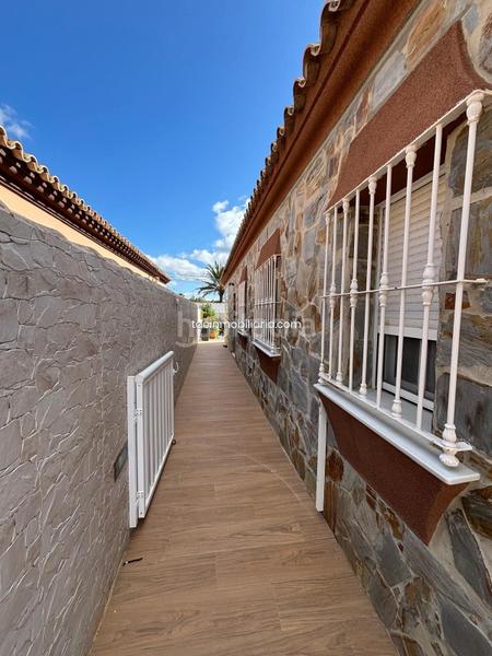 Foto 319e9730-b442-466f-8031-a6c2cae93a2f. Chalet in Las Lagunas - Campano Chiclana de la Frontera