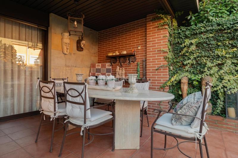 Foto 12372391-9ee1-4889-8ca9-4fd25e672778. Casa espectacular chalet pareado a.v de madrid en Logroño