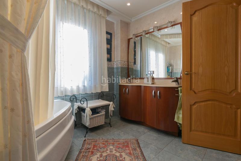 Foto 3bd9f1e0-0ef3-4a01-9284-0eb0062ee0f7. Casa espectacular chalet pareado a.v de madrid en Logroño