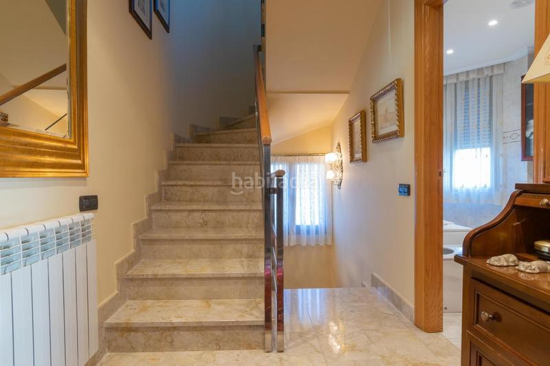 Foto d233bd28-6625-4468-95df-c26e9a0caa0d. Casa espectacular chalet pareado a.v de madrid en Logroño