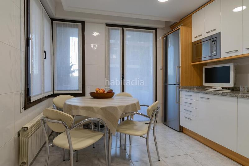 Foto ed5cd0a5-f20b-48ed-a01f-6933fa076a7b. Casa espectacular chalet pareado a.v de madrid en Logroño