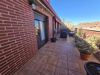 Dúplex en Villamediana de Iregua. Espectacular atico duplex en villamediana