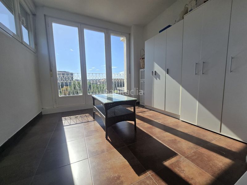 Foto d15e2384-71b7-4d02-bc7d-dc396ad1e032. Àtic amb calefacció a Residencia Logroño