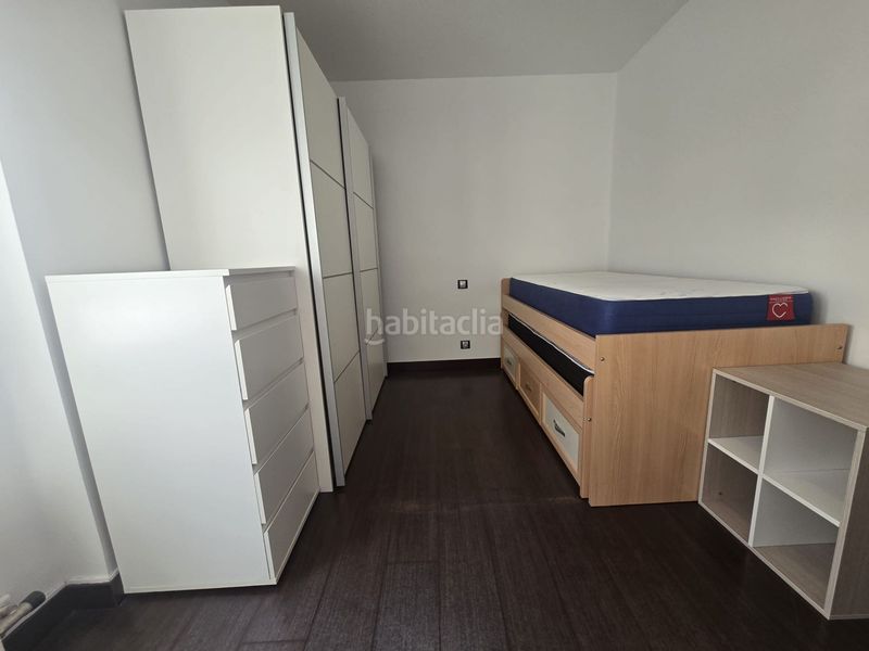Foto d2a5acc6-3fd6-4fca-aa0d-24c654a7ef24. Ático atico en el centro en Residencia Logroño