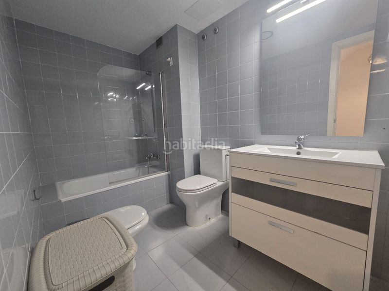 Foto a7b7315d-522b-4cb9-9526-0ce2ccbe5f90. Rent triplex with heating in Casco Antiguo Logroño