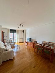 Miete Etagenwohnung  Baltasar gracian. Amplio piso en baltasar gracian