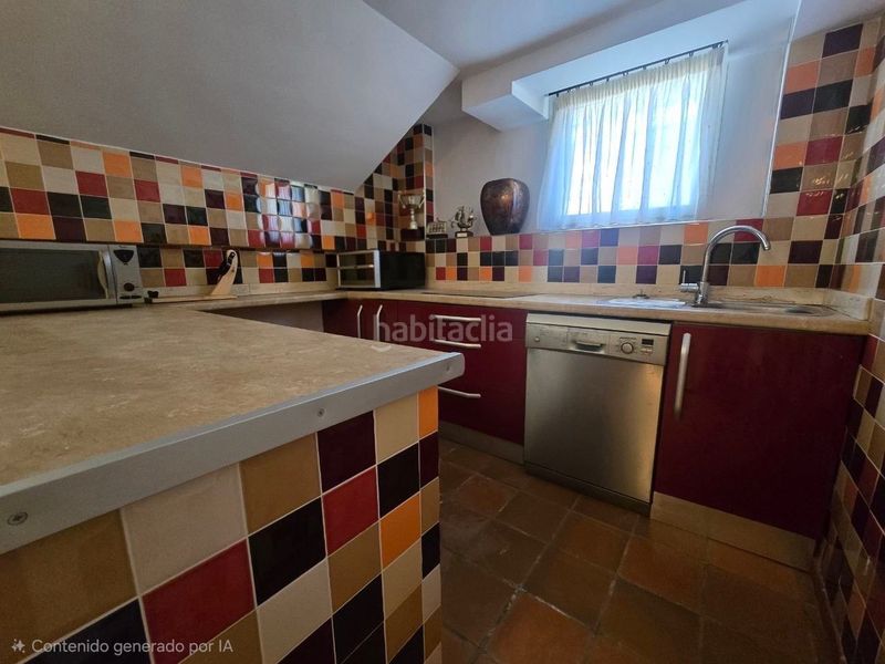 Foto 651555d0-6b42-4edb-b31f-78a2dad623f9. Casa amb calefacció aparcament piscina a Avenida Madrid Logroño