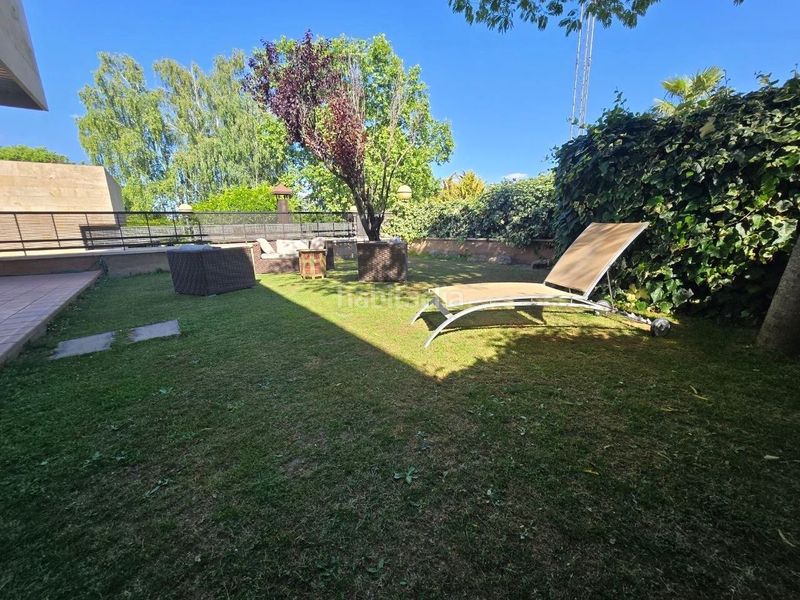Foto 7b261ca1-f359-49dd-92c7-bc62343354b9. Casa amb calefacció aparcament piscina a Avenida Madrid Logroño