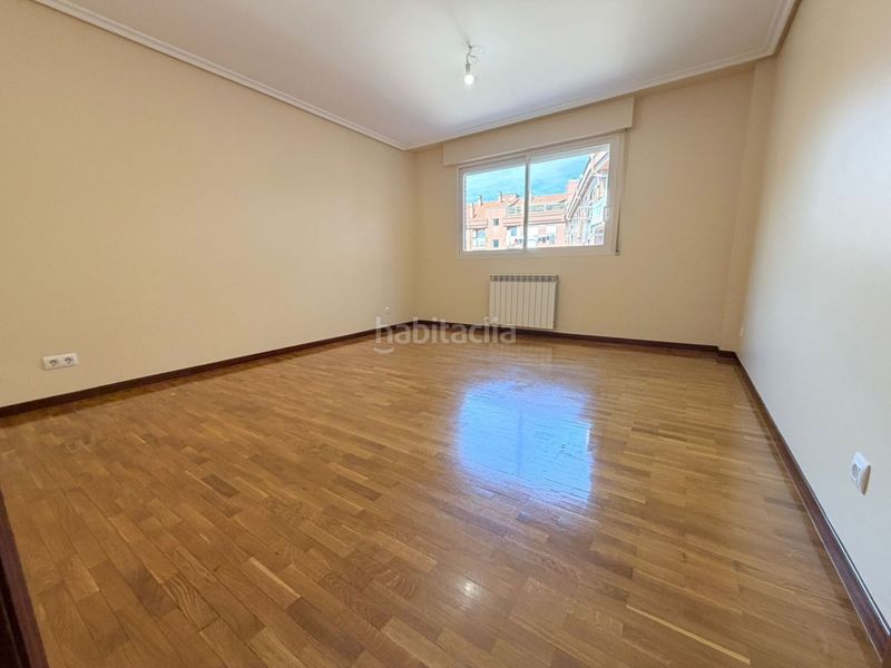 Foto 485d3db1-b29d-4d34-95fd-d5605f6fae35. Apartament amb calefacció a Lardero
