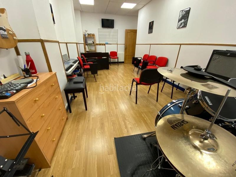 Foto 7816f8d9-7e96-4e06-ac05-0a7d85e17e29. Local comercial a Jesuitas Logroño