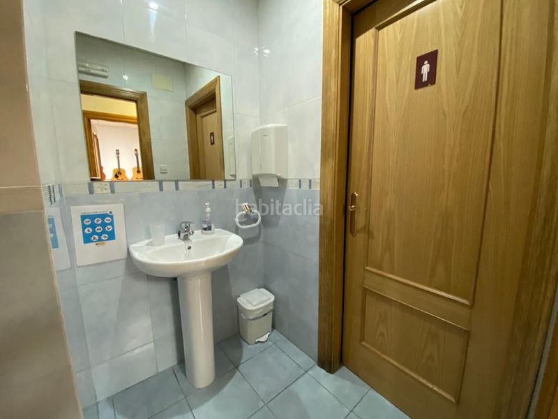 Foto b4c14b60-1703-45ba-b53e-3d8e9bc41f57. Local comercial a Jesuitas Logroño
