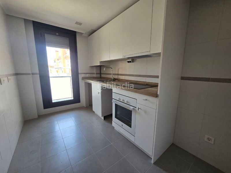 Foto 7089141f-5bd7-42dd-b65c-3c9c6c4a51db. Apartamento  luminoso junto a las piscinas en Villamediana de Iregua