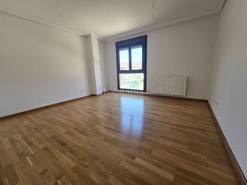 Foto c24a9620-25da-44d9-999e-991908d6d363. Apartamento  luminoso junto a las piscinas en Villamediana de Iregua