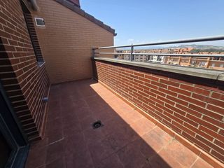 Penthouse in Villamediana de Iregua. Atico duplex en venta en villamediana
