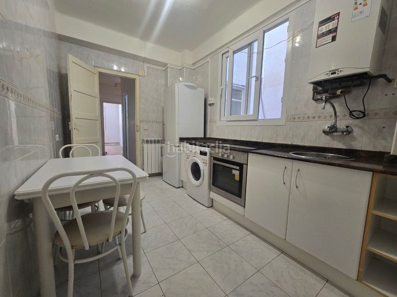 Foto 048f70ce-e72f-4116-8249-a3c2770a20e4. Apartament amb calefacció a Residencia Logroño