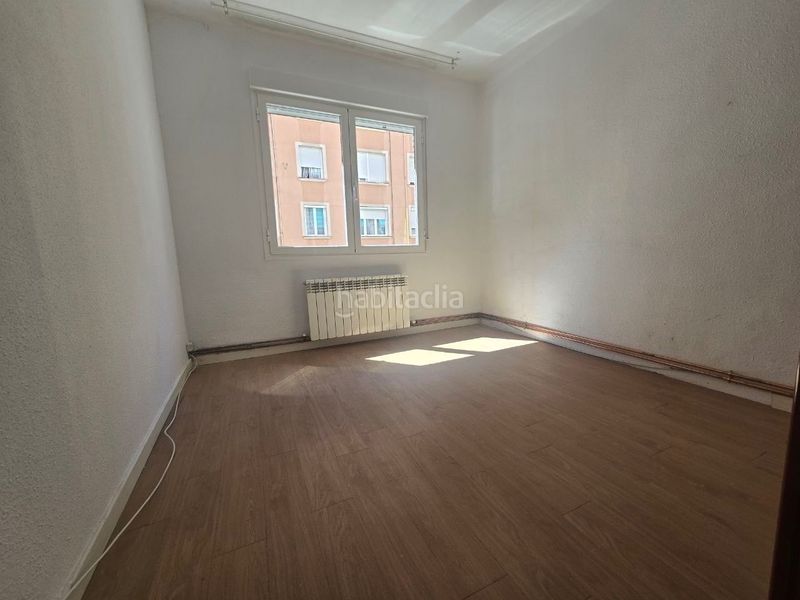 Foto f38b8460-8721-4ec3-b611-df04a0189522. Apartament amb calefacció a Residencia Logroño