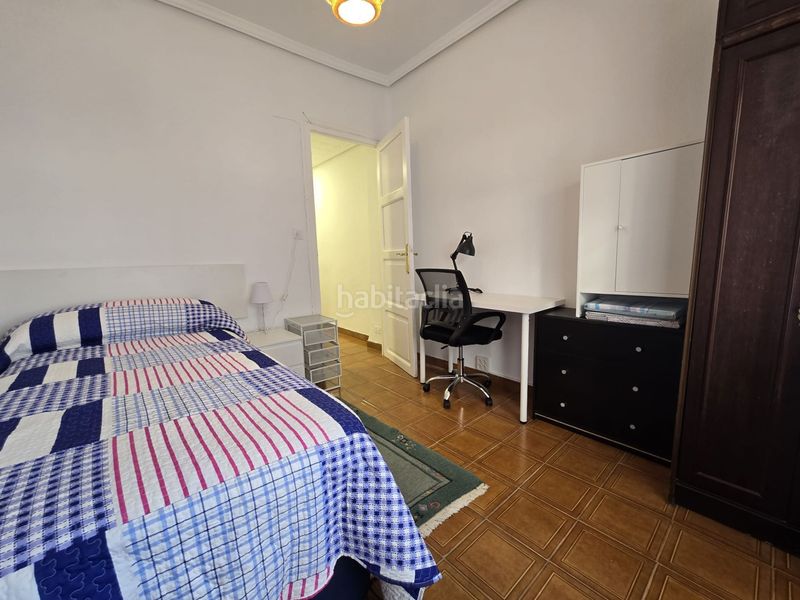 Foto 3ec7901f-9596-45b5-942e-2310e506519f. Rent flat with heating parking in Gran Via Logroño
