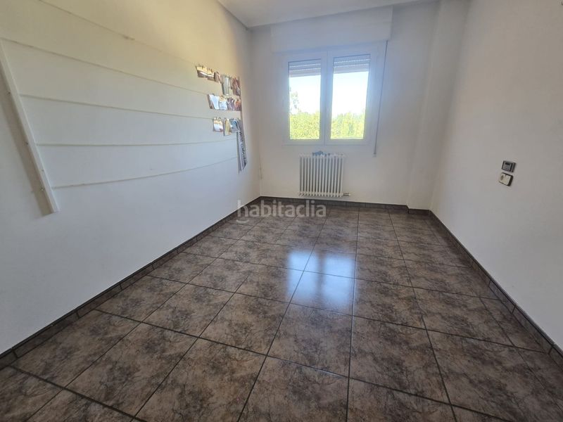 Foto ea0dd7d5-3d27-4405-9198-d1035ae102a8. Appartamento con riscaldamento in Alberite