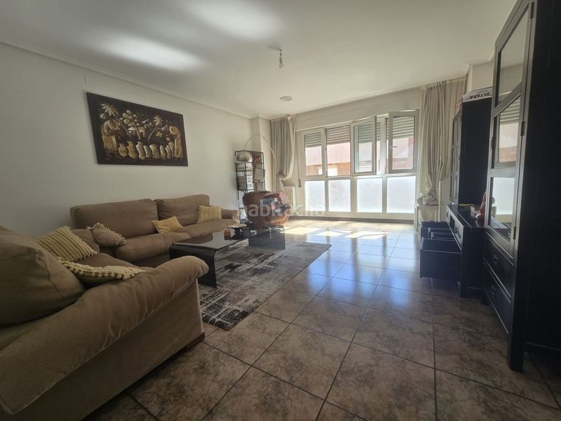 Foto ef23e2be-b3d0-4adf-bc4d-d4238cccc063. Appartamento con riscaldamento in Alberite