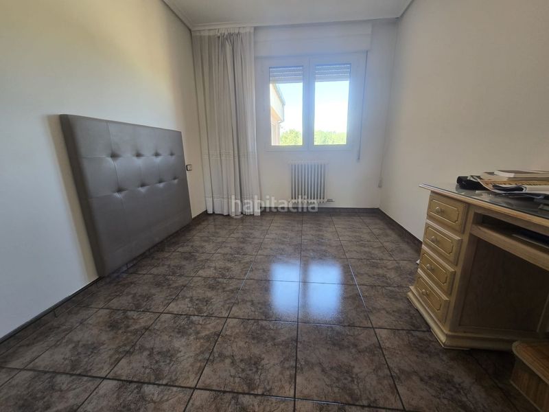 Foto 7396739f-51fe-40f0-b27c-3ef3a1a80d2d. Etagenwohnung mit heizung in Alberite
